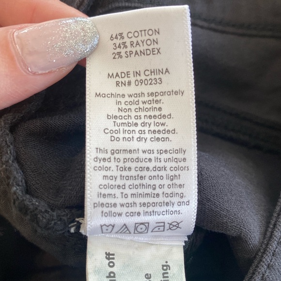 Pacsun Black Super Stretch Shortie Denim Shorts - Picture 6 of 6